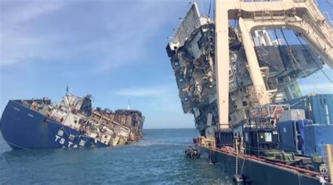 Video Smit Salvage Wreck Removal Of Container Ship Vesselfinder
