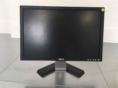 Dell Monitor For Sale 19 In Old Street London Gumtree