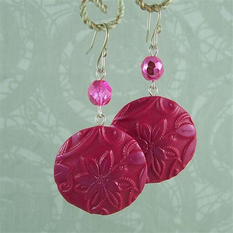 Click the link for the tutorial on this website. How to Make Easy Embossed Polymer Clay Earrings - The ...
