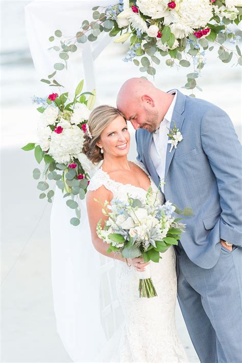 Pulling off a wedding on the beach isn't without its unique challenges, but luckily we're a wedding on the beach, whether held at an exotic destination or your summer getaway home, can be a great. Dana & Joe's Beach Wedding - Garden City, Myrtle Beach ...