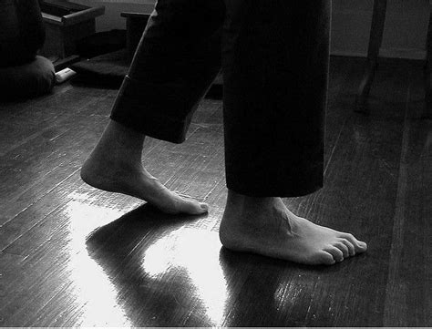 The Grand Illusion Vía Zen Hands Zen Feet 1 Kinhin Walking