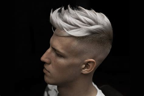 The Quick Guide To Bleaching Hair At Home And Cool Bleached Hairstyles