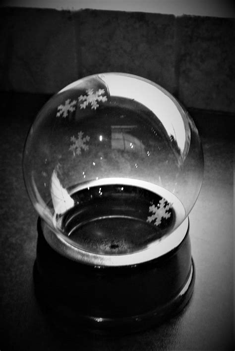 Etched Glass Snow Globe Kit Water Globe Kit 100mm Glass Dome Resin