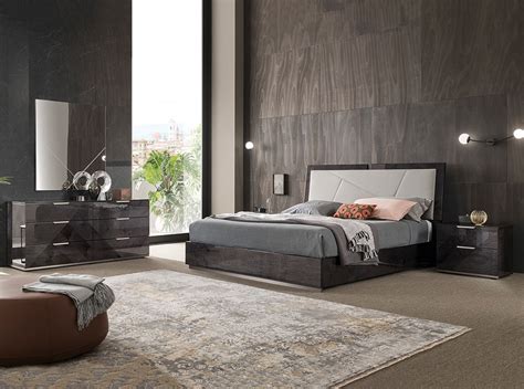 Contemporary Italian Bedroom Riviera By Alf Group Mig Furniture