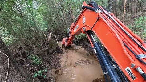 Tearing Out Beaver Dams In A Creek With An Excavator Youtube
