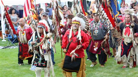 Celebrate Oregons Native Culture At A Powwow Travel Oregon