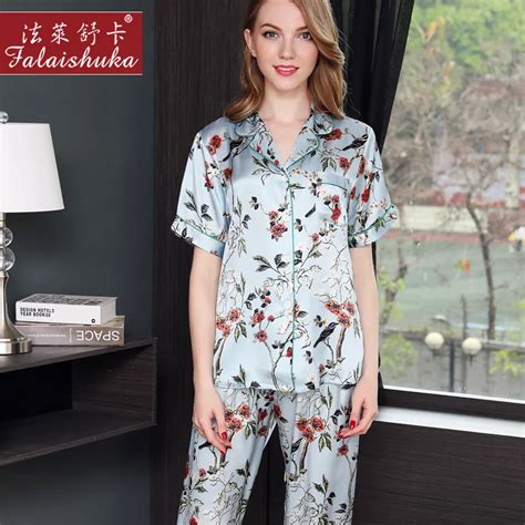 Womens 100 Silk Satin Sexy Cute Floral Print Summer Two Piece Pajamas Set Clothing Short Sleeve