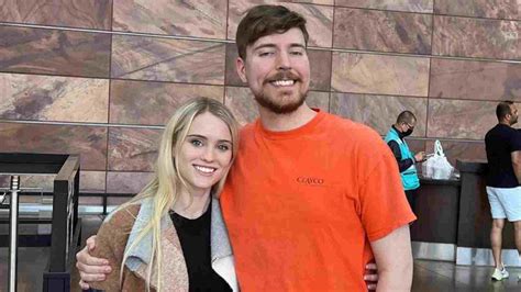 Youtuber Mrbeasts Girlfriend Thea Booysen Says Dating Him Is Like A