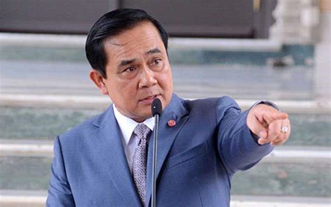 ประยุทธ์จึงโอหัง มั่นใจว่าไม่มีใครทำอะไรได้ เพราะรัฐราชการเป็นใหญ่ ใต้อำนาจอนุรักษ์นิยมถอยหลัง มีทหารตำรวจเป็นขุนพล. การเมือง - ผมไม่เกี่ยว!ประยุทธ์รีบโบ้ย"สุริยะ-สมศักดิ์ ...
