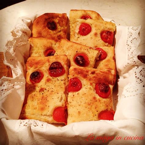 Check spelling or type a new query. Focaccia barese con lievito madre - La Maga in Cucina