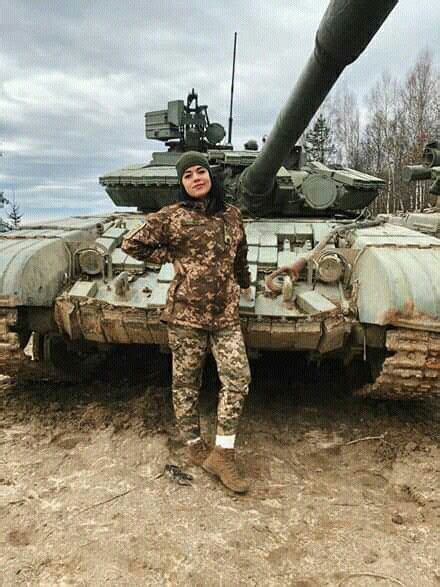 pin by НЕ ПРОБАЧУ НЕ ЗАБУДУ on women at war ua military girl army girl tank girl