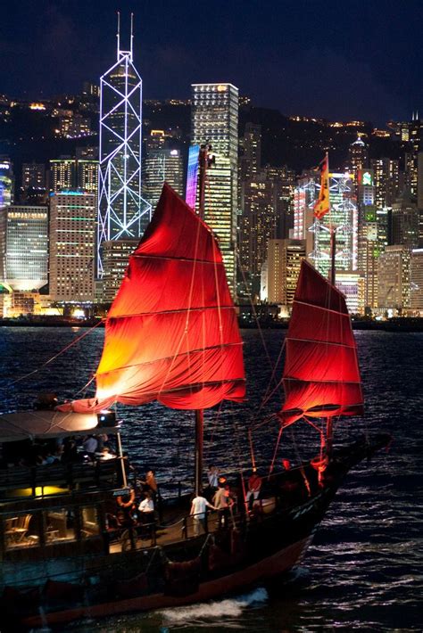 Junk Boat On Victoria Harbour Hong Kong Travel Victoria