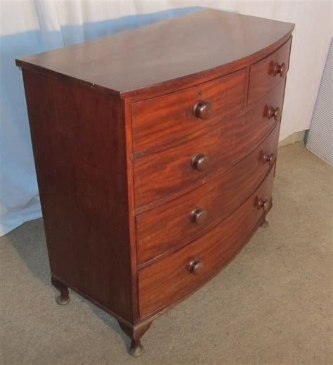A Victorian Flame Mahogany Bow Front Chest Of Drawers 266115