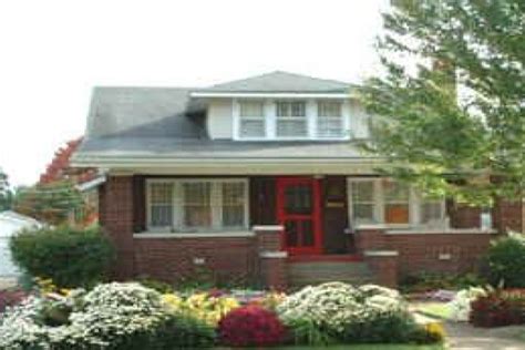 We have the red brick mixed with black, grey and some biege. Image result for red brick ranch style house trim colors ...