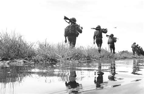 Vietnam War 1969 Crossing Water South Vietnamese Soldier Flickr