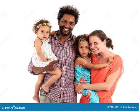 Glückliche Zwischen Verschiedenen Rassen Familie Lokalisiert Auf Weiß