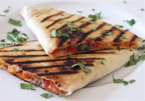 Vegetarian Quesadillas With Cheese Recipe From Pescetariankitchen