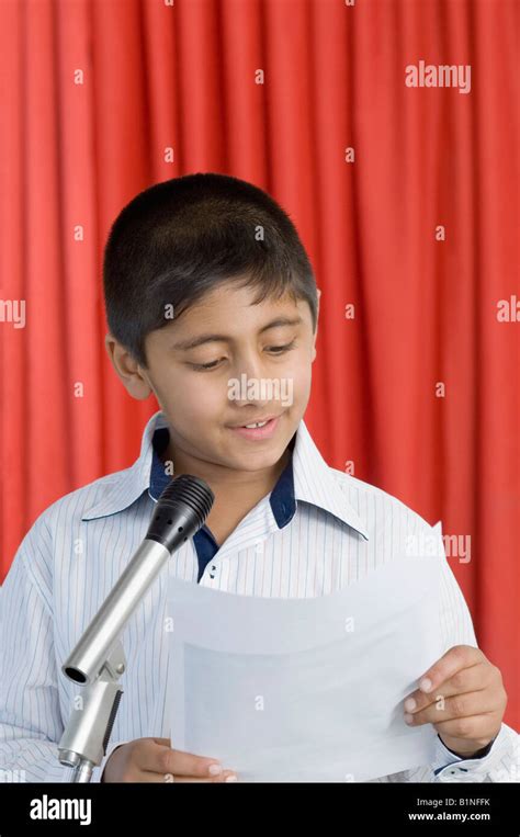 Child Giving Speech Hi Res Stock Photography And Images Alamy