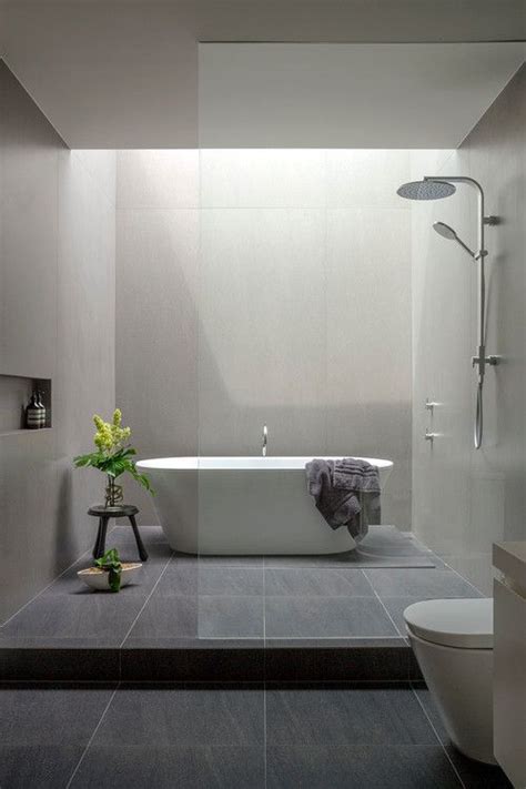 Build a stylish design in your bathroom guided by this modern & contemporary look from our customers' homes. 14 Ideas for Modern-Style Bathrooms