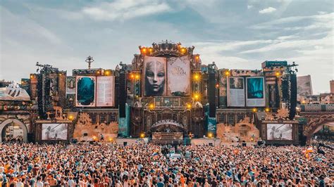 Tomorrowland 2021 promises a full weekend of music madness making it the ultimate music festival escape. Todas las dudas resueltas sobre la postergación de ...