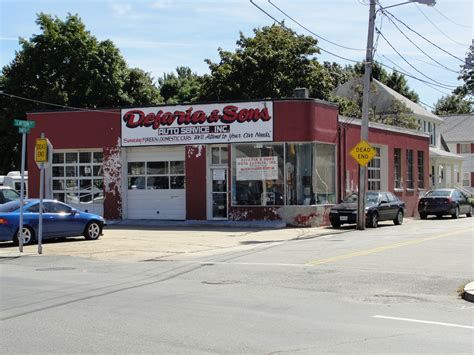 The most complete information about stores in north providence, rhode island: 1524 Smith St, North Providence, RI 02911 | LoopNet.com