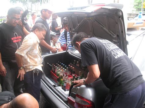 Mar 20, 2012 · pengguna sanggup berusaha utk mperolehinya tidak kira berapa kos yg akan ditanggungnya. Kenangan di BOTOLOGI HI-TEA... | Blues Riders