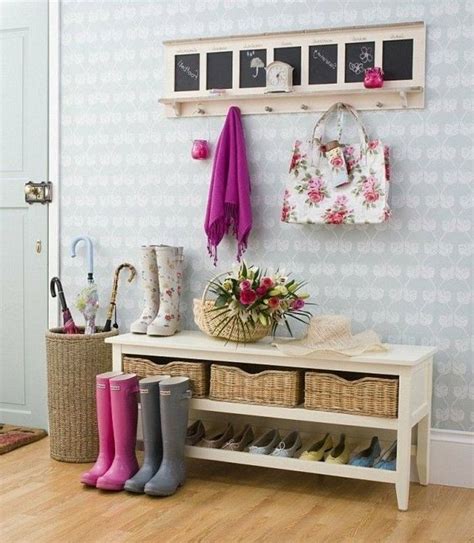 Herzlich willkommen auf unserer seite rund um das thema sitzbank. vintage Gestaltung im Flur - Sitzbank weiss mit Rattan ...