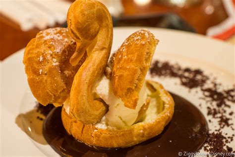 33 Best EPCOT Restaurants | Places to Eat in 2021