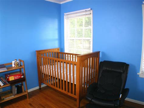 The color can be used for looks ranging from romantic to modern, depending on the shade and what accent colors you choose. Contemporary-Chic Nursery | HGTV