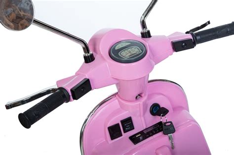 Vespa - Elektrisk scooter til barn | Rosa