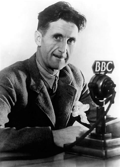 O Que é Fascismo Ensaios De George Orwell São Lançados Em Livro Pela Companhia Das Letras