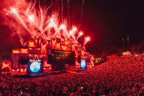 know about the top 10 largest music festivals in the world daily music roll