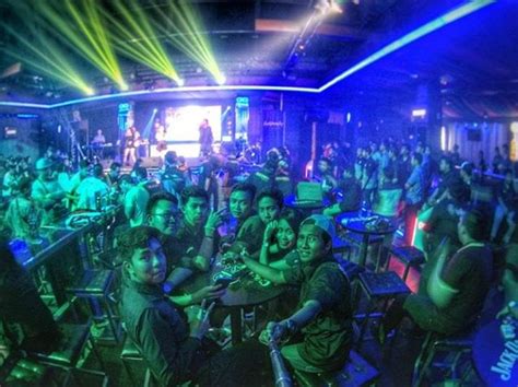 E Plaza Club Karaoke Resto Semarang Jakarta100bars Nightlife