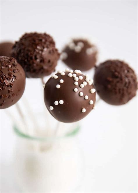Pin By Beth Litherland On Cakes Chocolate Cake Pops Chocolate