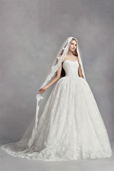 Lace Appliqued Mantilla Style Cathedral Veil Ball Gowns Wedding