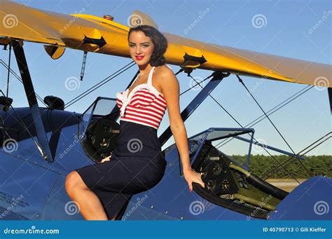 Pinup Models With Planes Telegraph