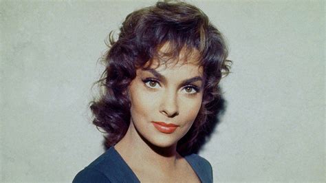 Gina Lollobrigida Italian Screen Star Dies At 95 Bbc News