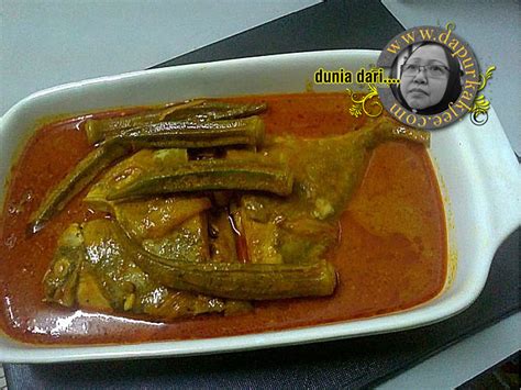 Untuk menghasilkan ikan yang garing rangup, mesti jom layan resepi yang saya gunakan hari ini. Resepi Kari Ikan Bawal Emas - Di Ungaran
