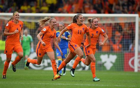 L'olanda di van basten, rijkaard e gullit si aggiudica il suo primo grande trofeo: La crescita del calcio femminile in Olanda, tra Europeo e ...