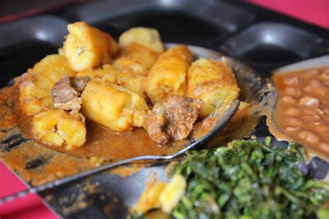 Curried banana + fish soup (ndizi na samaki). Ndizi Samaki / Rombo Source Bbq Samaki Na Ndizi Facebook ...