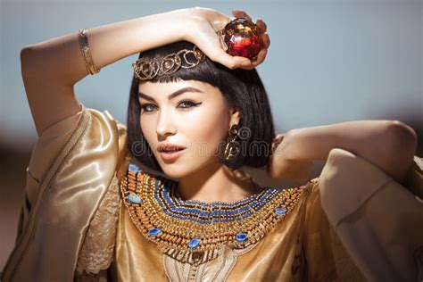 discover more than 80 egyptian hairstyles and makeup latest vn