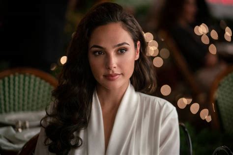 Gal gadot's message of middle east peace creates online firestorm. Gal Gadot: 'Wonder Woman 1984' 'intense, exhausting and physical' | Las Vegas Review-Journal