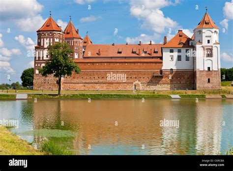 Mir Castle Complex In Belarus Stock Photo Alamy