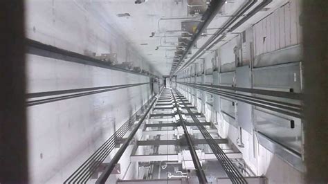 Jaso tower crane lift shaft climbing system. KONE elevator shaft cam - YouTube