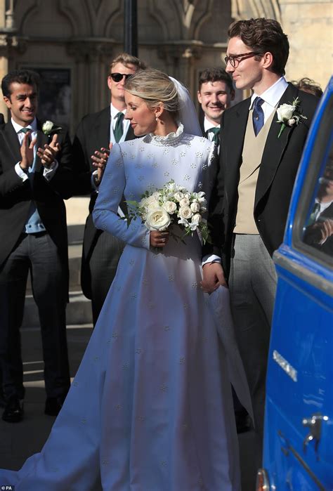 Ellie goulding married her partner of almost three years, caspar jopling, at york minster in york, england, on ellie goulding's weekend wedding turned out british royals and celebrities. Ellie Goulding and Caspar Jopling WEDDING: Singer kisses ...