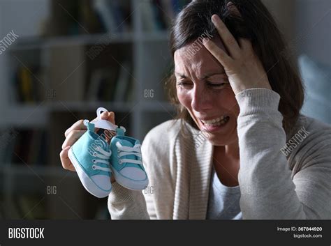 Sad Mother Crying Image And Photo Free Trial Bigstock