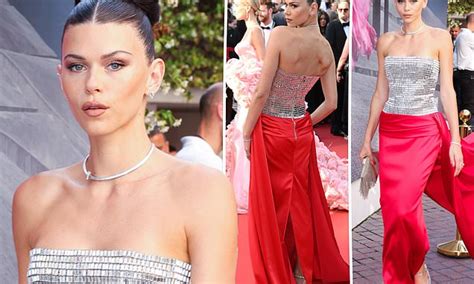 Georgia Fowler Stuns In A Mirror Ball Strapless Gown On The Red Carpet
