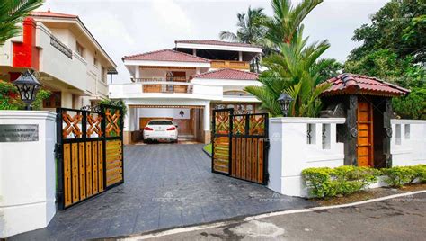 Kerala Traditional Style This 15 Year Old Renovated Home On A By