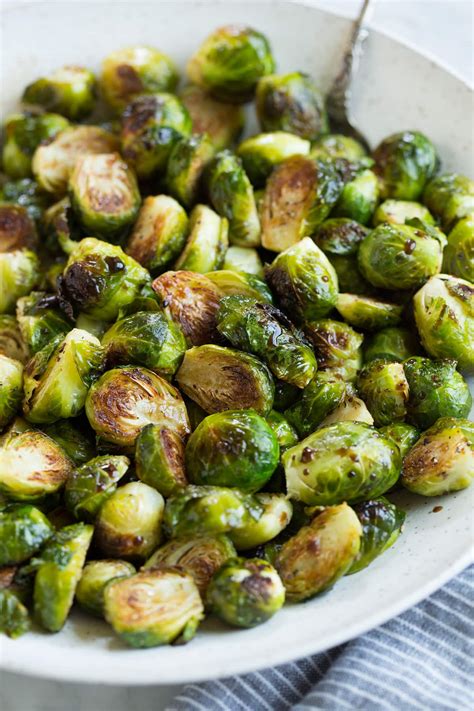 Put in garlic, and sprinkle with salt and pepper. Roasted Brussels Sprouts with Balsamic and Honey - Cooking Classy