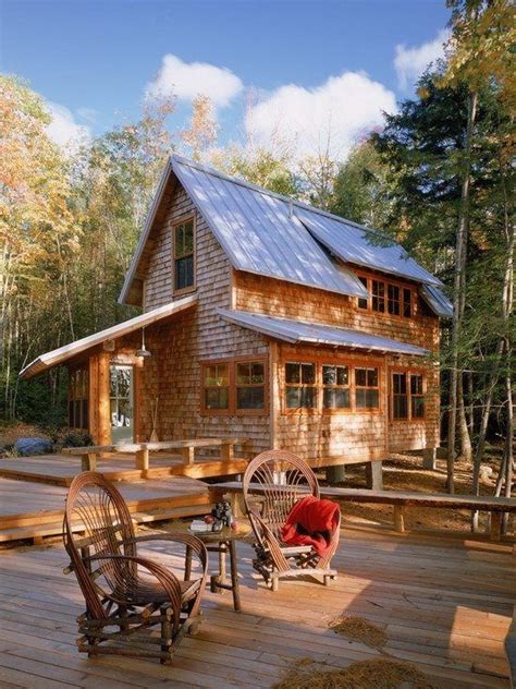 Cute Country Cabin Cottage With Deck Cabins In The Woods